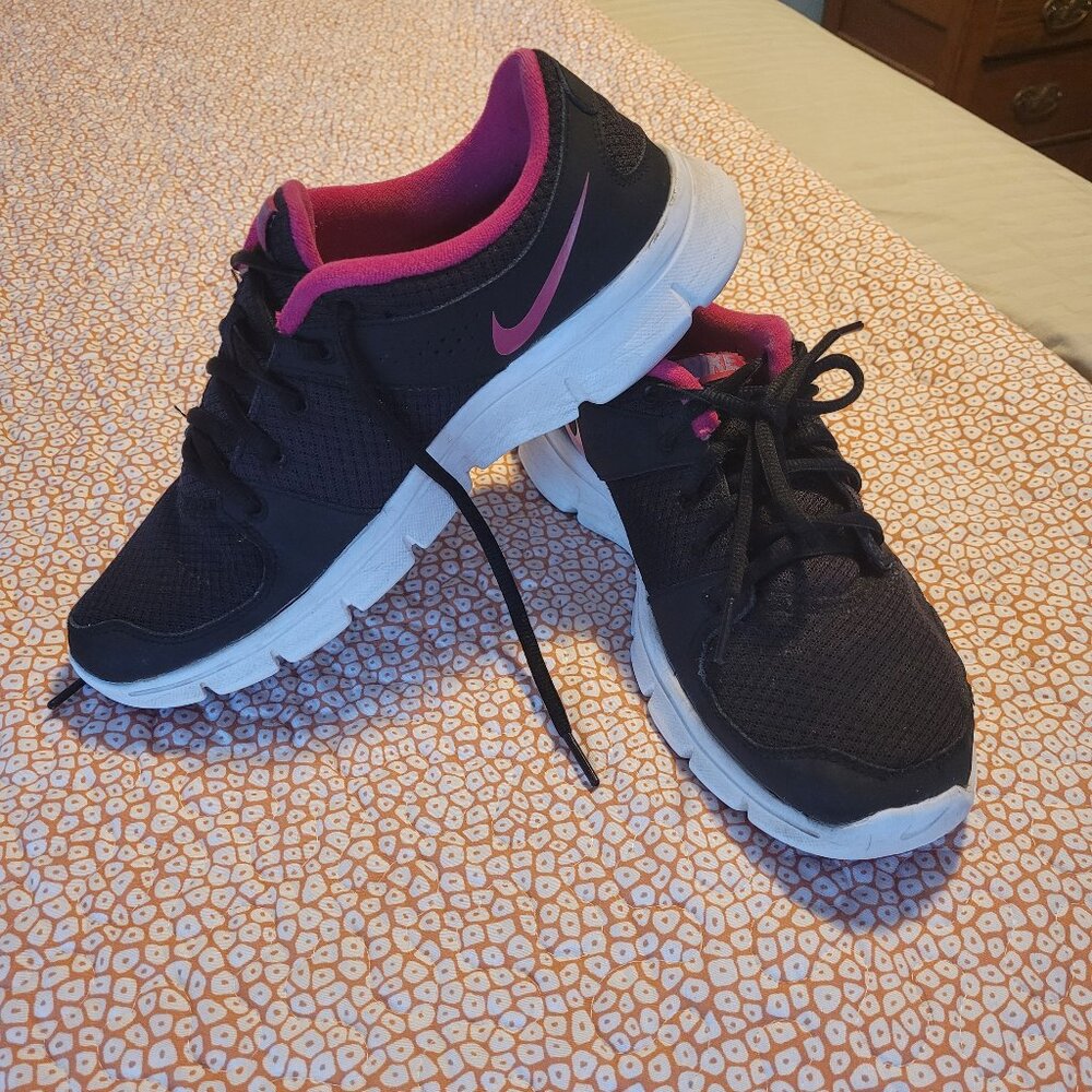 Nike Shoes - Black and Pink